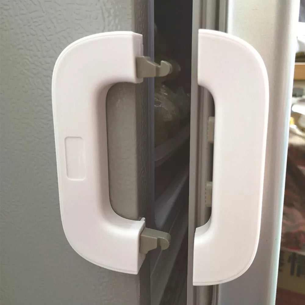 Anti-Pinch Refrigerator Lock